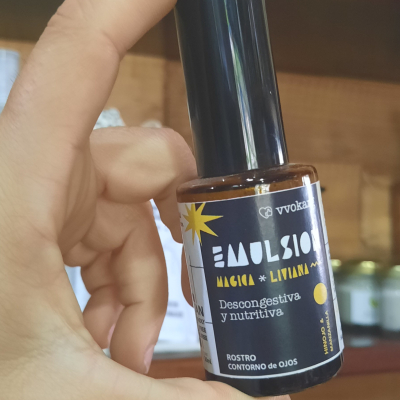 Emulsión mágica liviana para rostro