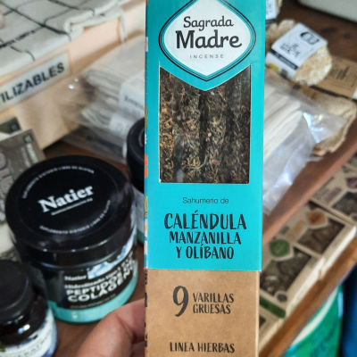 Sahumerio de calendula, manzanilla e incienso